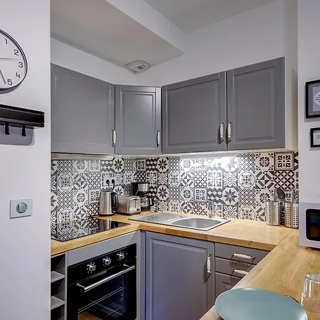 Le Fidji / 100m Gare Appartement