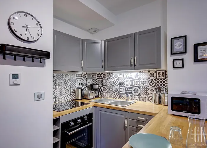 Le Fidji / 100m Gare Apartamento